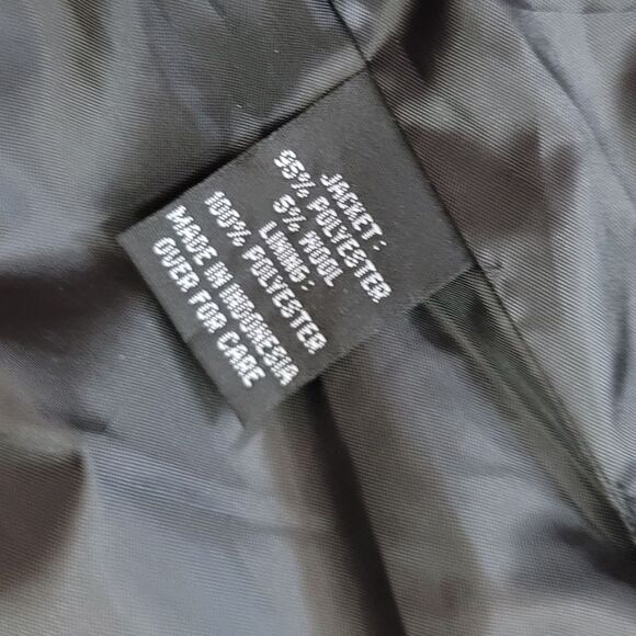 ALYX Wool Blend Buffalo Plaid Belted Capelet Cape Jacket in Black Size Small - Picture 11 of 13